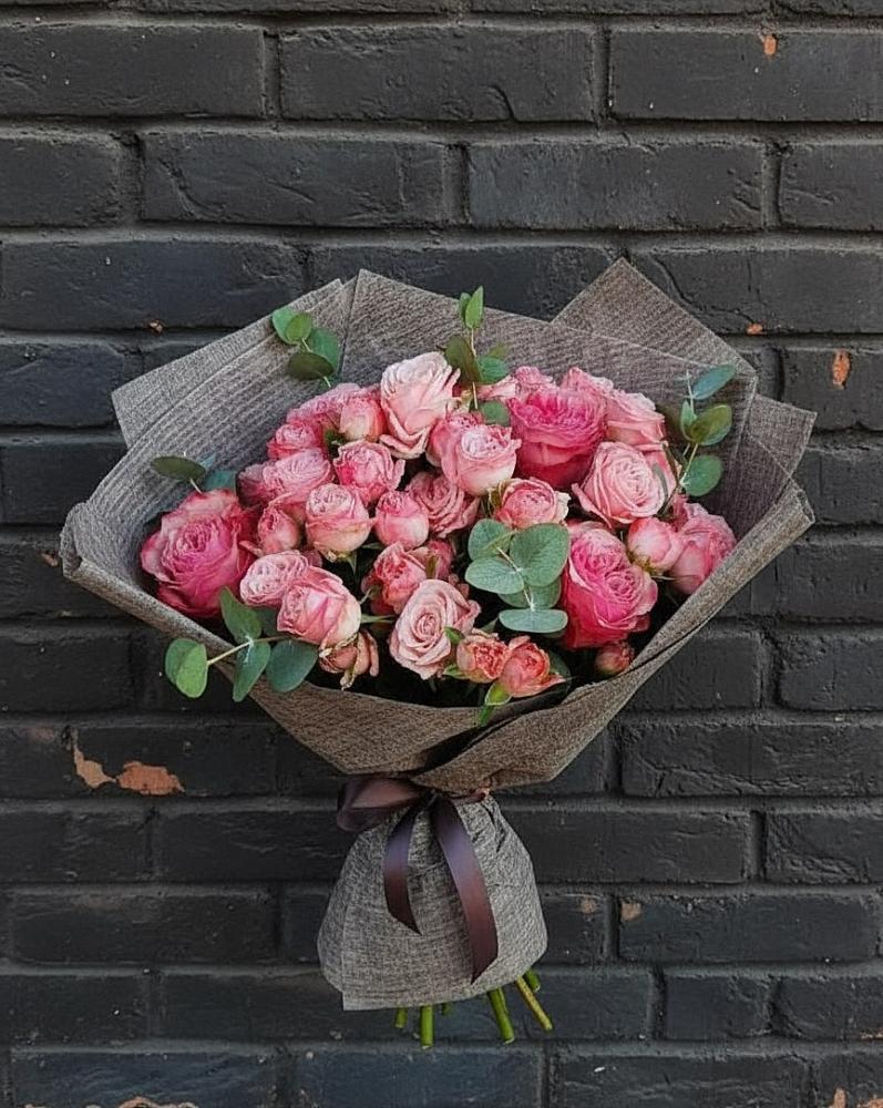 Букет цветов из: Розы в Кудрово Ленинградская область