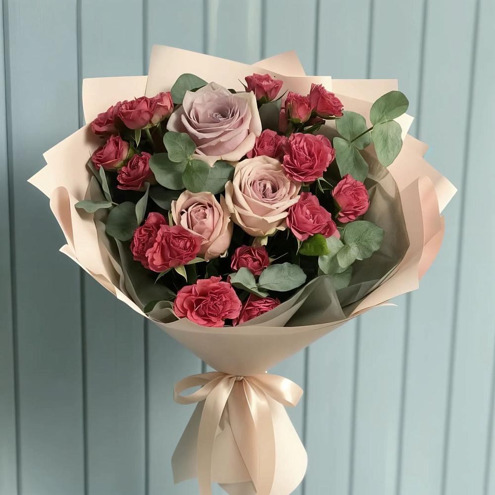 Букет цветов из: Гвоздики и Розы в Кудрово Ленинградская область