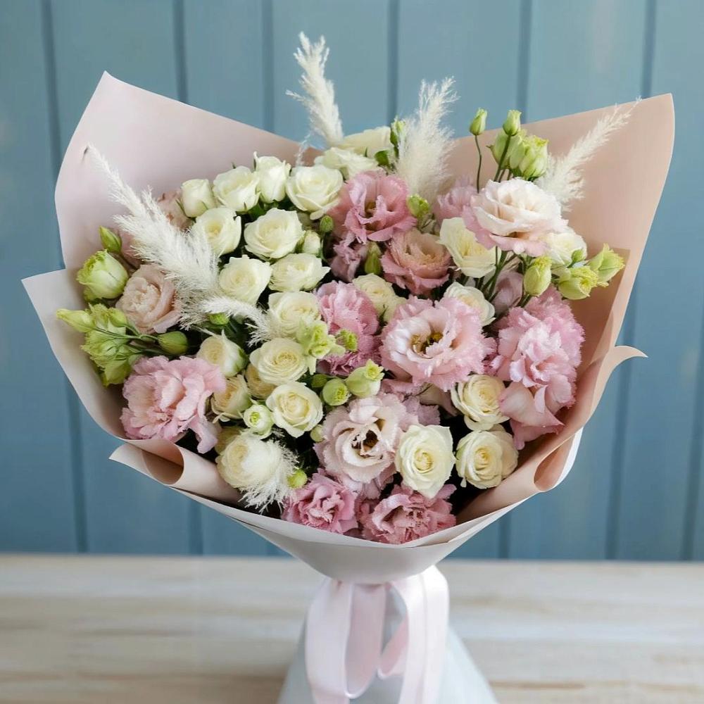 Букет цветов из: Альстромерии и Розы в Кудрово Ленинградская область