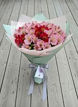 Букет цветов из:  Альстромерии #REPLACE_PRED# Кудрово Ленинградская область