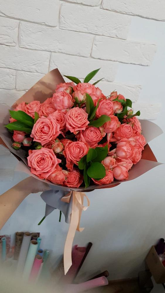 Букет цветов из: Розы в Кудрово Ленинградская область