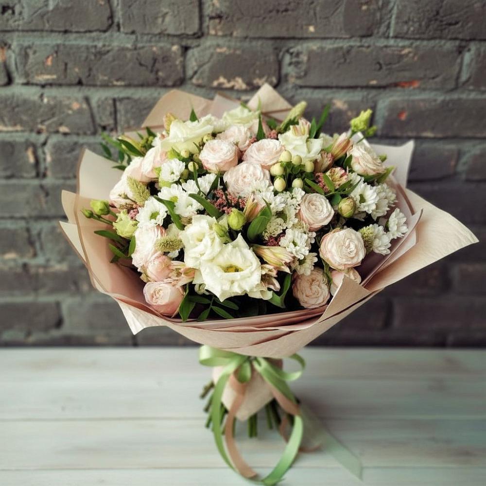 Букет цветов из: Альстромерии, Розы и Хризантемы в Кудрово Ленинградская область