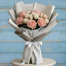 Букет цветов из:  Розы в Кудрово Ленинградская область