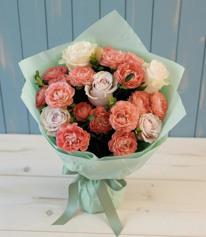 Букет цветов из: Розы в Кудрово Ленинградская область