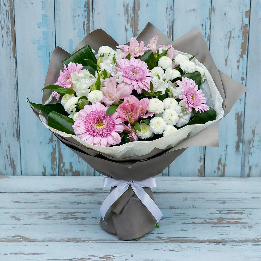 Букет цветов из: Герберы, Альстромерии и Хризантемы в Кудрово Ленинградская область