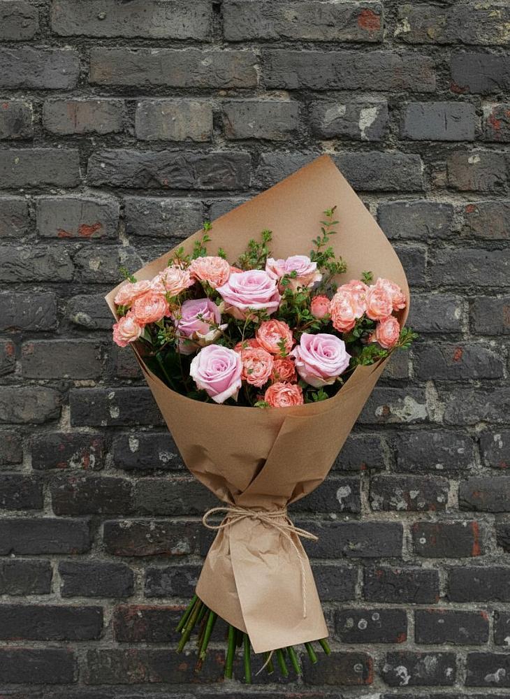 Букет цветов из: Розы в Кудрово Ленинградская область