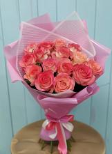 Букет 15 Розовых роз Равель в Кудрово Ленинградская область