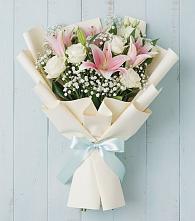 Букет цветов из:  Лилии в Кудрово Ленинградская область